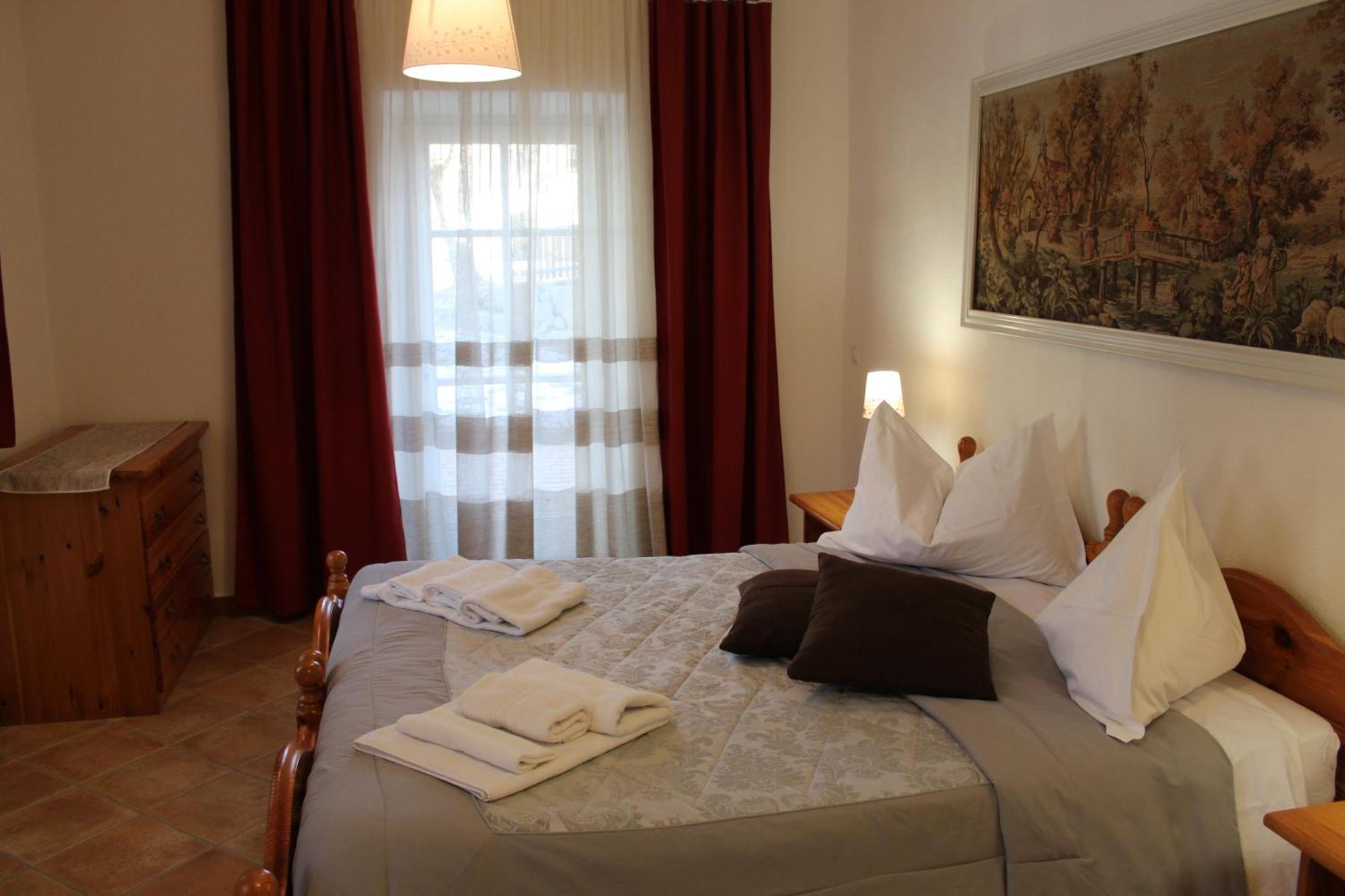 Aparthotel Residenze Sonnenschein Casa Rosa Villabassa Esterno foto