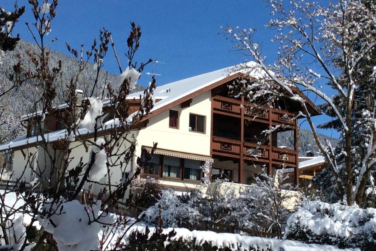 Aparthotel Residenze Sonnenschein Casa Rosa Villabassa Esterno foto