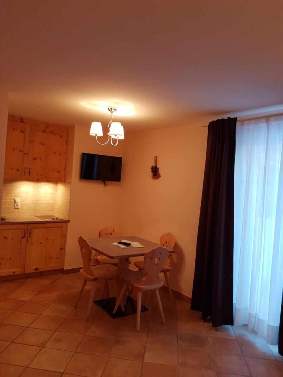 Aparthotel Residenze Sonnenschein Casa Rosa Villabassa Esterno foto